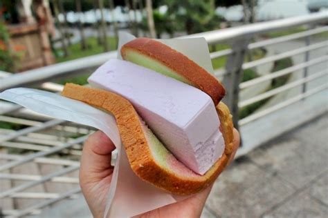 weird things in singapore|50 Weird Things Every First Visitor To Singapore Must.